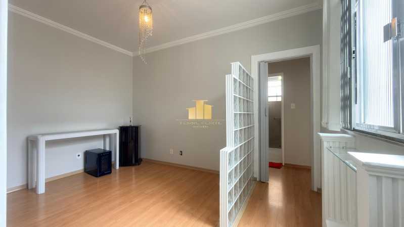 Apartamento à Venda no Santa - 3