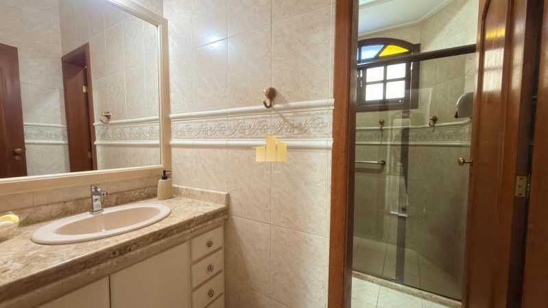 Imperdível - Casa Linear de Alto Padrão à Venda no Condomínio Bosque Imperial | Lazer Completo, Energia Solar e Segurança Máxima - São Pedro | Juiz de Fora - TFCN30009