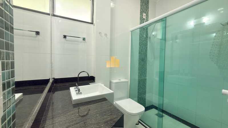 Imperdível - Casa Linear de Alto Padrão à Venda no Condomínio Bosque Imperial | Lazer Completo, Energia Solar e Segurança Máxima - São Pedro | Juiz de Fora - TFCN30009