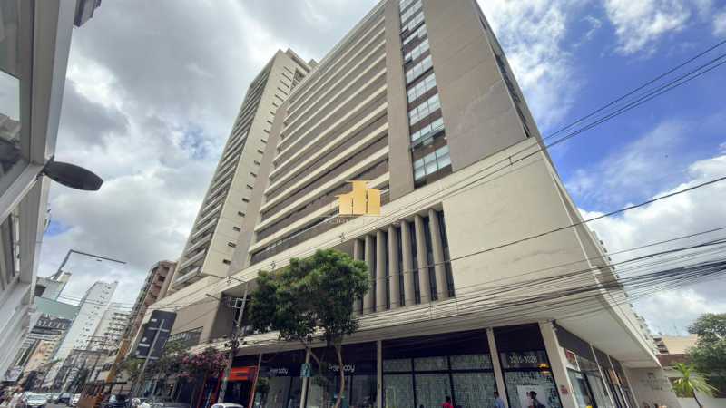 Ótima localização - Le Quartier Granbery: Apartamento de 1 Quarto Mobiliado, Andar Alto com Vista Livre e Lazer Completo em JF! - TFAP10033