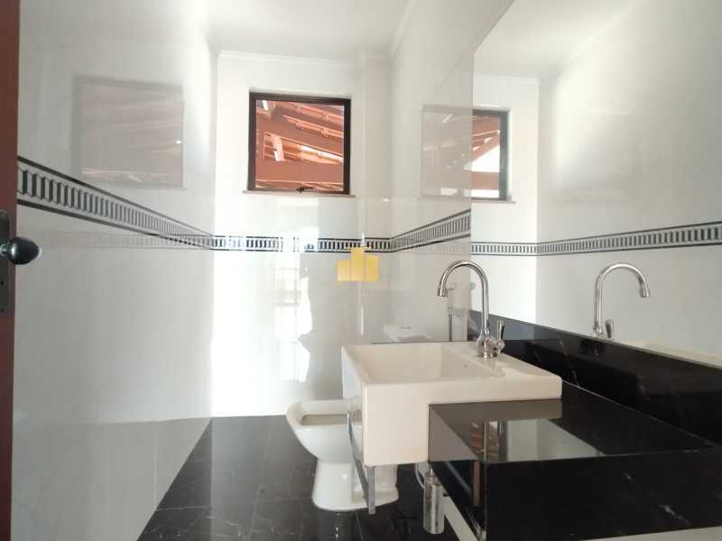 Imperdível - Casa em Condomínio 4 quartos à venda Juiz de Fora,MG - R$ 1.980.000 - TFCN40004