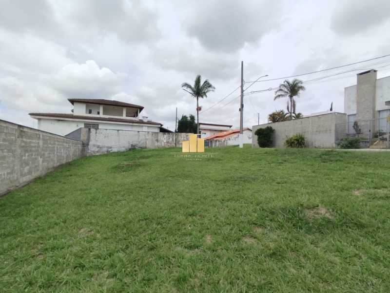 Terreno plano - Condomínio Sp - 14