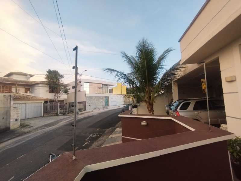 CASA LINEAR QUINTAS AVENIDA CO - 14