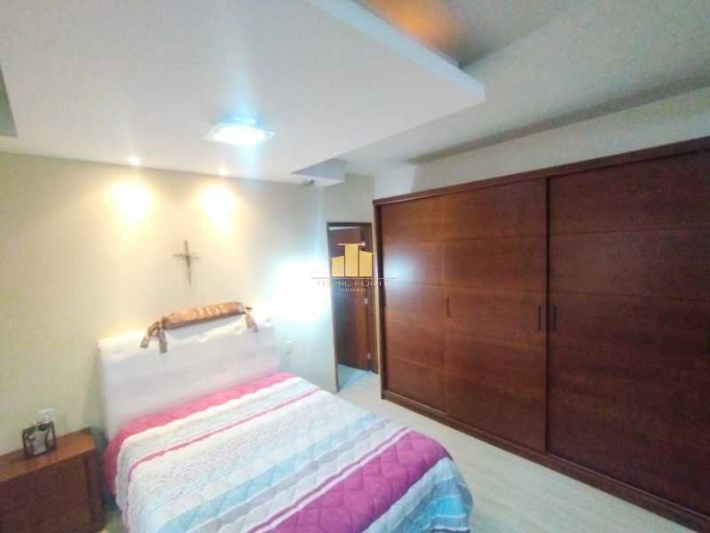 CASA LINEAR QUINTAS AVENIDA CO - 21
