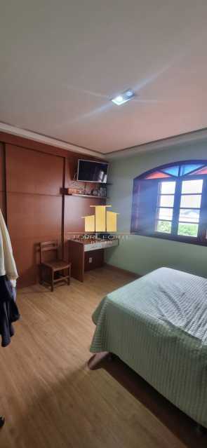 Casa de 300m² em Frente ao Ho - 13