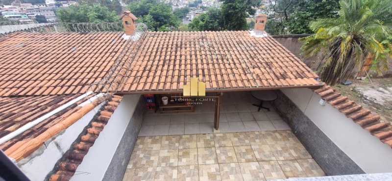 Casa de 300m² em Frente ao Ho - 20