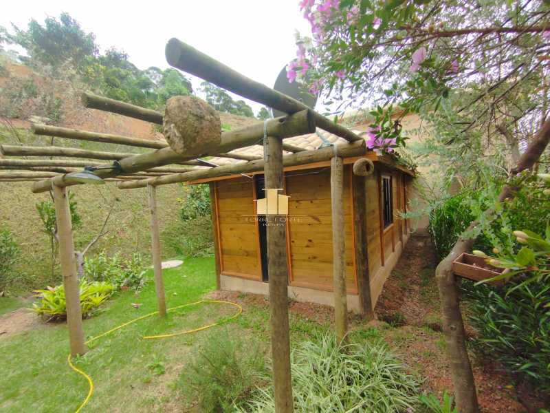 Granja em Juiz de Fora, Chácar - 9