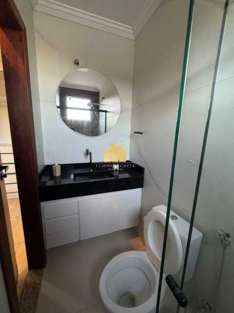 Conheça Casa 3 suites e piscina 12. do imóvel - Mansão Magnífica de 1.000m² Totalmente Reformada no Esplanada: 3 Suítes, Piscina, Área Gourmet e Espaço Garantido para 5 Carros! - TFCA30041 - 20 Casa 3 suites e piscina 12. - 20