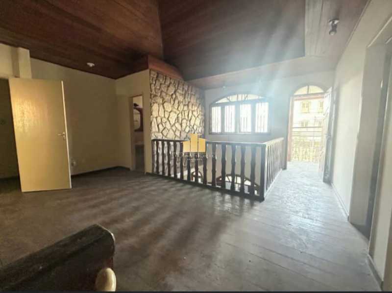 Conheça Aluguel - Casa 5 quartos 5. do imóvel - Casa Ampla 500m² para Alugar no Cascatinha | 5 Quartos, Suíte, Loja Anexa e 8 Vagas | Comercial ou Residencial em Juiz de Fora - TFCA50006 - 5 Aluguel - Casa 5 quartos 5. - 5