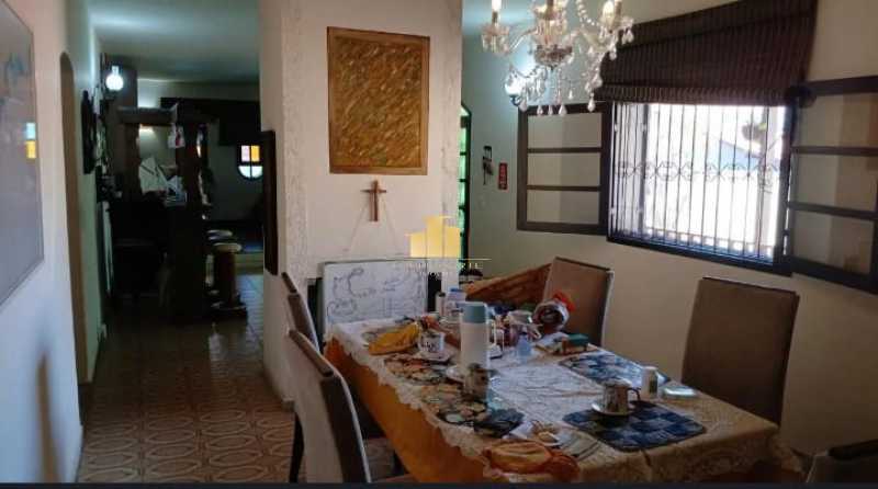 Conheça Casa à Venda - Parque Jardim do imóvel - Casa à Venda no Parque Jardim da Serra com 4 Quartos, 2 Suítes, Piscina, Área Gourmet, Lareira e Terreno de 1.850 m² - Juiz de Fora / MG - TFCA40017 - 13 Casa à Venda - Parque Jardim - 13
