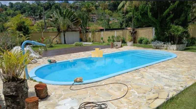 Conheça Casa à Venda - Parque Jardim do imóvel - Casa à Venda no Parque Jardim da Serra com 4 Quartos, 2 Suítes, Piscina, Área Gourmet, Lareira e Terreno de 1.850 m² - Juiz de Fora / MG - TFCA40017 - 20 Casa à Venda - Parque Jardim - 20