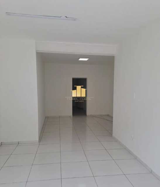 Conheça Loja no Ipiranga 2. do imóvel - Duas Lojas Comerciais Integradas no Ipiranga com 3 Banheiros, Estacionamento Frontal e Excelente Ponto para Venda ou Locação em Juiz de Fora - TFLJ00055 - 4 Loja no Ipiranga 2. - 4