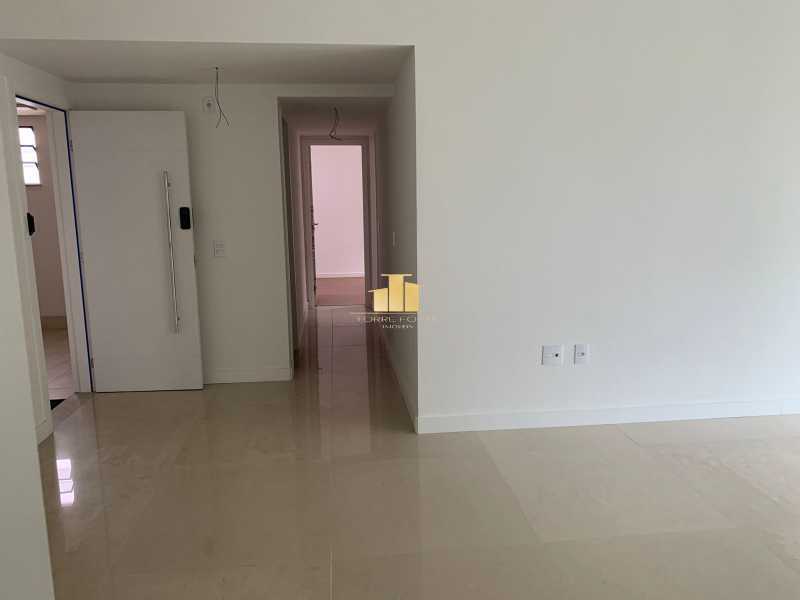 WhatsApp Image 2024-11-14 at 1 - 8