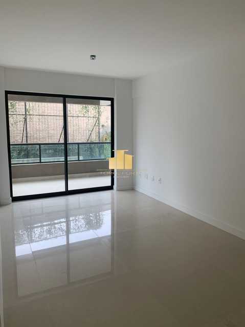 WhatsApp Image 2024-11-14 at 1 - 22