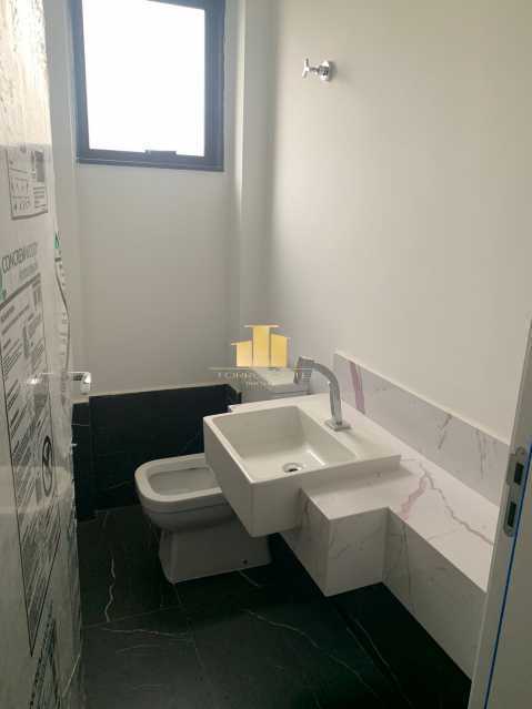 Conheça WhatsApp Image 2024-11-14 at 1 do imóvel - Cobertura 4 suites, 4 vagas e varanda gourmet no Estrela Sul - TFCO40007 - 9 WhatsApp Image 2024-11-14 at 1 - 9