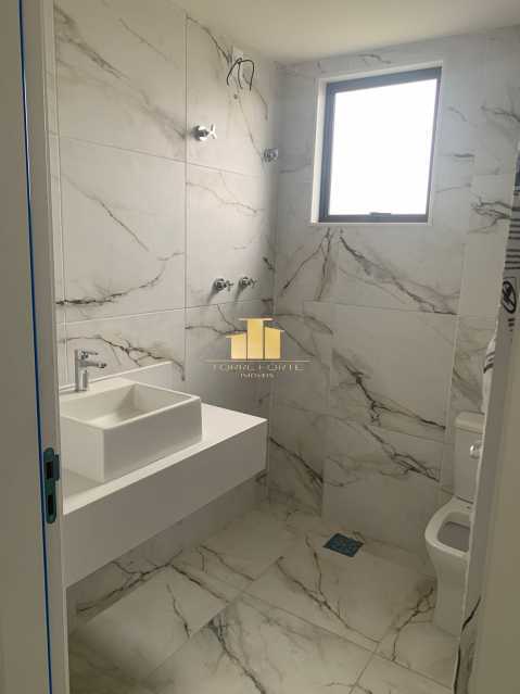 Conheça WhatsApp Image 2024-11-14 at 1 do imóvel - Cobertura 4 suites, 4 vagas e varanda gourmet no Estrela Sul - TFCO40007 - 10 WhatsApp Image 2024-11-14 at 1 - 10