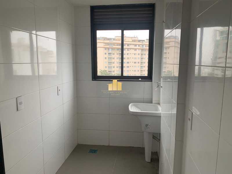 Conheça WhatsApp Image 2024-11-14 at 1 do imóvel - Cobertura 4 suites, 4 vagas e varanda gourmet no Estrela Sul - TFCO40007 - 15 WhatsApp Image 2024-11-14 at 1 - 15