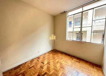 Apartamento à Venda no Centro - TFAP30064