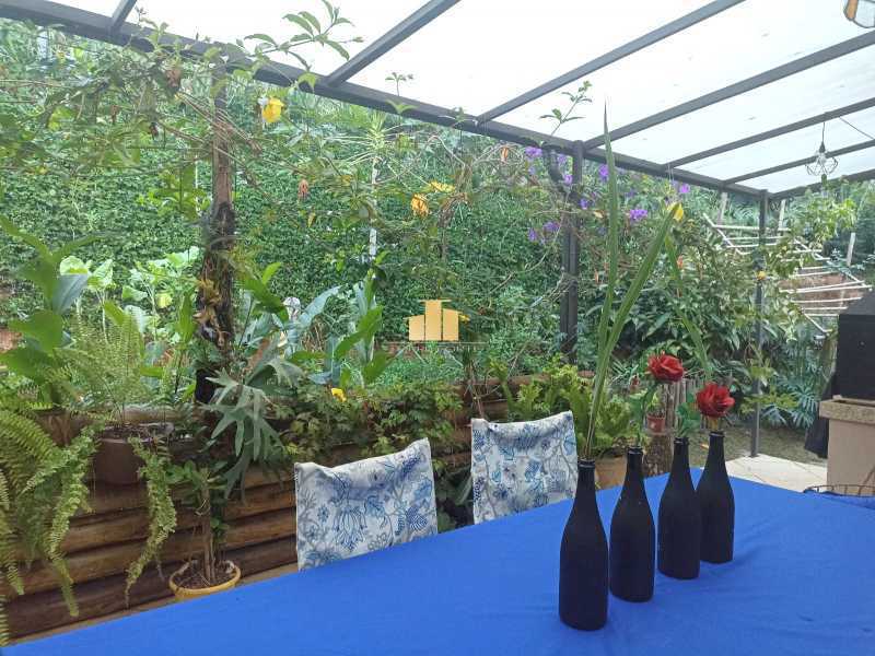 Imperdível - Casa Mobiliada à Venda no Bairro Floresta - TFCA40005