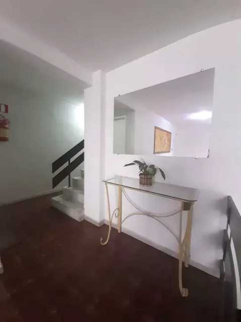 WhatsApp Image 2024-12-05 at 1 - 4