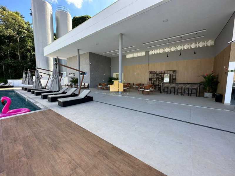 392_G1725368762 - 16