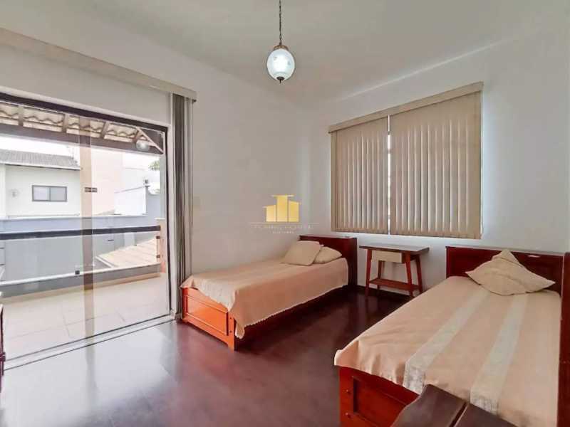 Imperdível - Casa Duplex à Venda no Condomínio São Lucas - TFCN50002