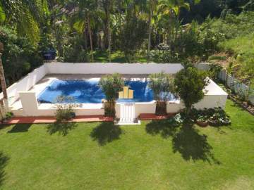 Granja à Venda no Condomínio Vale da Serra - TFCN30006