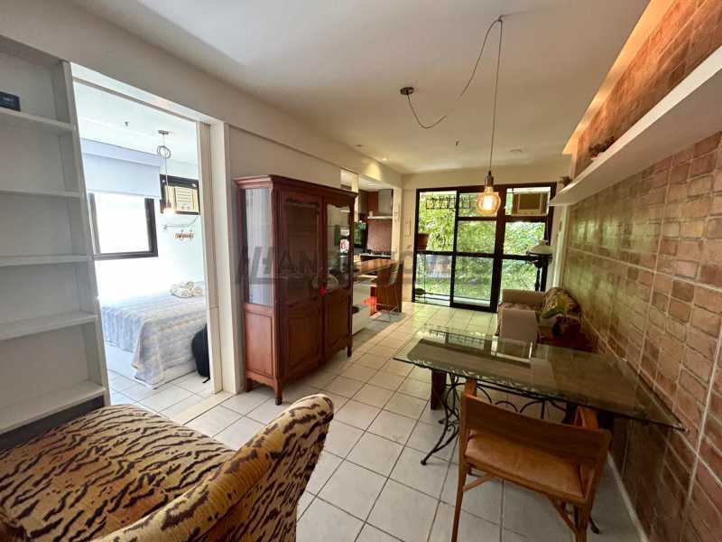 Conheça 03 do imóvel - Apartamento 2 quartos à venda Botafogo, Rio de Janeiro - R$ 715.000 - HLAP20254 - 2 03 - 2