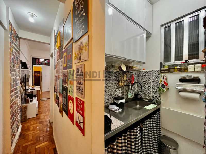 Conheça 13 do imóvel - Apartamento 1 quarto à venda Copacabana, Rio de Janeiro - R$ 520.000 - HLAP10297 - 11 13 - 11
