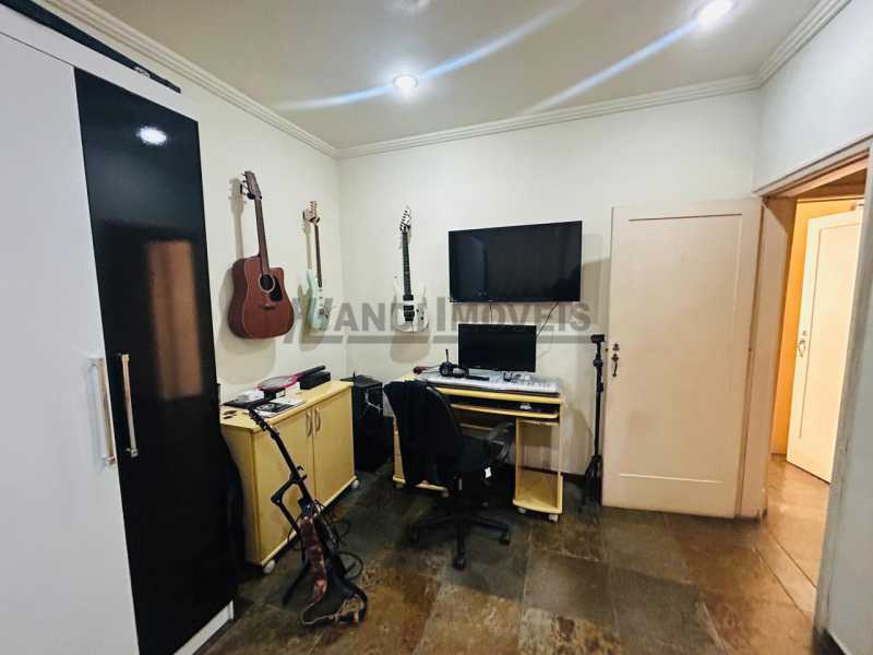 Conheça WhatsApp Image 2024-09-02 at 1 do imóvel - Casa 5 quartos à venda Laranjeiras, Rio de Janeiro - R$ 2.590.000 - HLCA50003 - 15 WhatsApp Image 2024-09-02 at 1 - 15