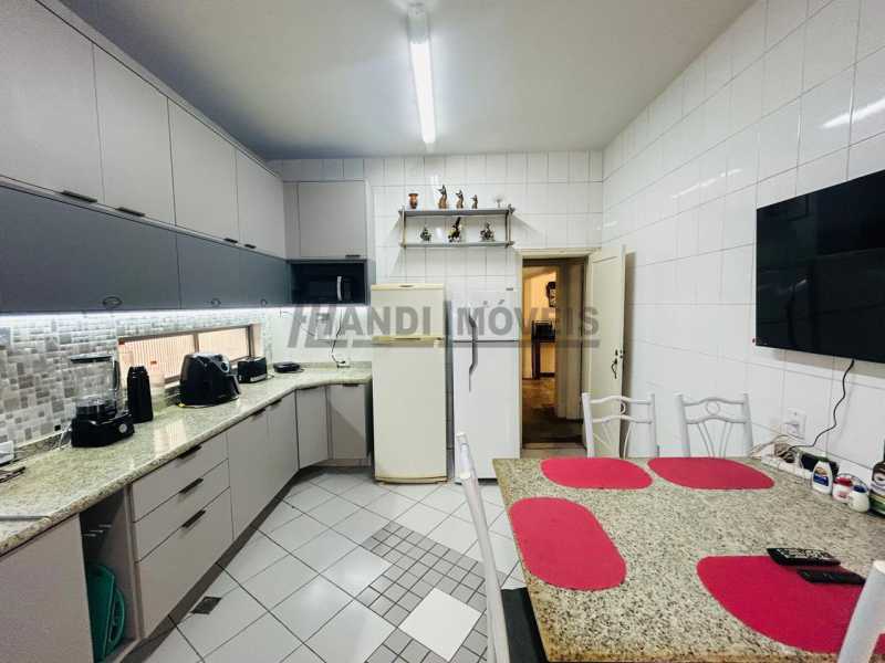 Conheça WhatsApp Image 2024-09-02 at 1 do imóvel - Casa 5 quartos à venda Laranjeiras, Rio de Janeiro - R$ 2.590.000 - HLCA50003 - 21 WhatsApp Image 2024-09-02 at 1 - 21