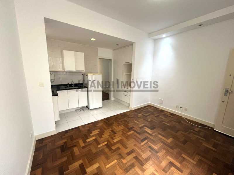 Conheça WhatsApp Image 2024-10-29 at 1 do imóvel - Apartamento 1 quarto à venda Copacabana, Rio de Janeiro - R$ 465.000 - HLAP10327 - 4 WhatsApp Image 2024-10-29 at 1 - 4