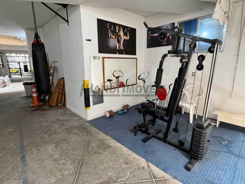 Conheça 33 do imóvel - Apartamento 2 quartos à venda Copacabana, Rio de Janeiro - R$ 630.000 - HLAP20427 - 24 33 - 24