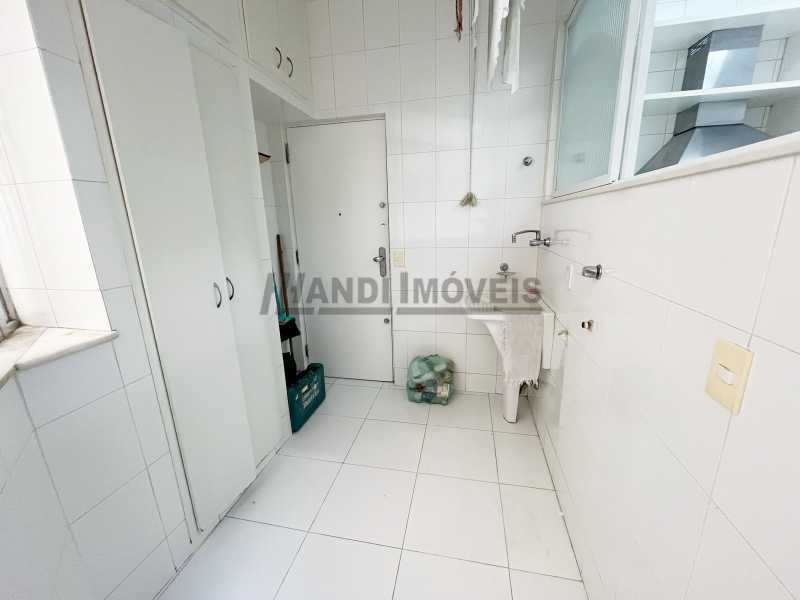 Conheça PHOTO-2025-02-20-15-06-26 2 do imóvel - Apartamento 3 quartos à venda Copacabana, Rio de Janeiro - R$ 1.180.000 - HLAP30439 - 23 PHOTO-2025-02-20-15-06-26 2 - 23
