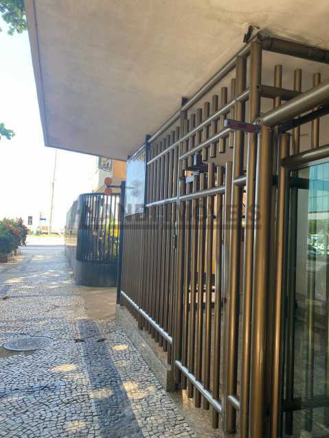 Conheça 08 do imóvel - Apartamento 1 quarto à venda Copacabana, Rio de Janeiro - R$ 650.000 - HLAP10349 - 8 08 - 8