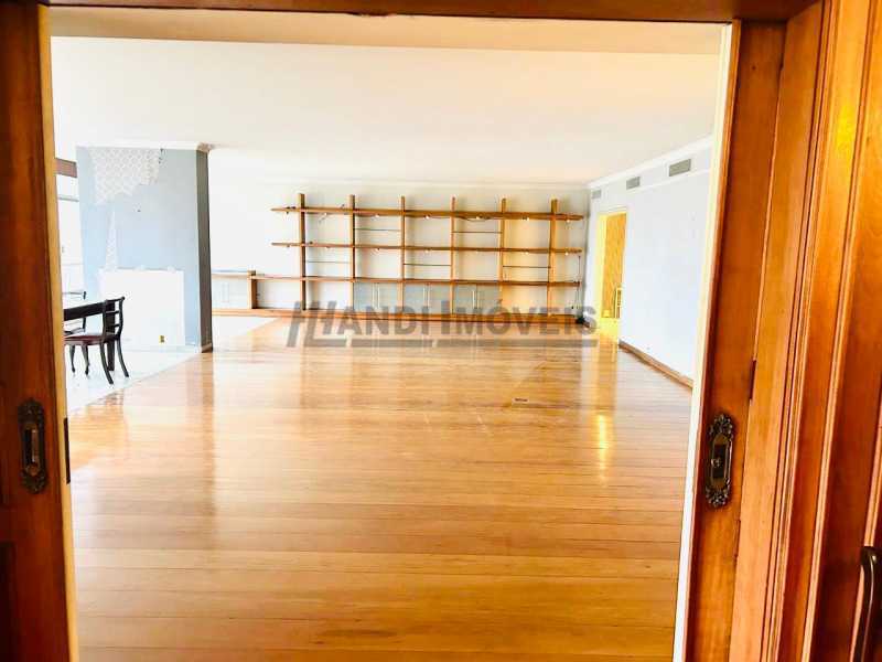 WhatsApp Image 2025-10-22 at 1 - 4