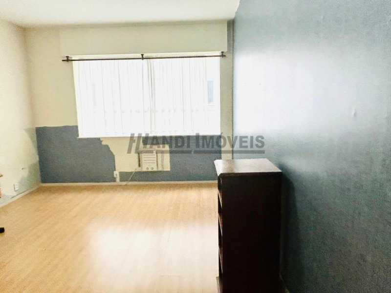 WhatsApp Image 2025-10-22 at 1 - 15