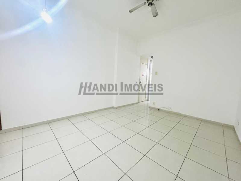 WhatsApp Image 2025-10-04 at 1 - 4