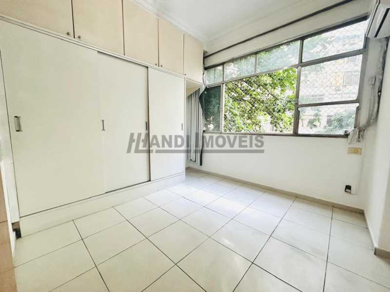 WhatsApp Image 2025-10-04 at 1 - 6