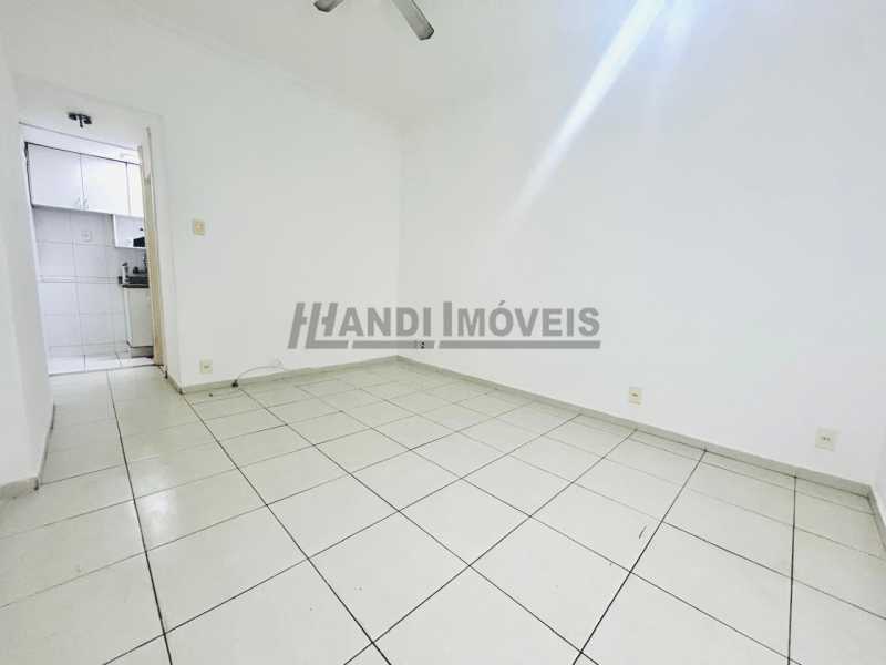 WhatsApp Image 2025-10-04 at 1 - 5