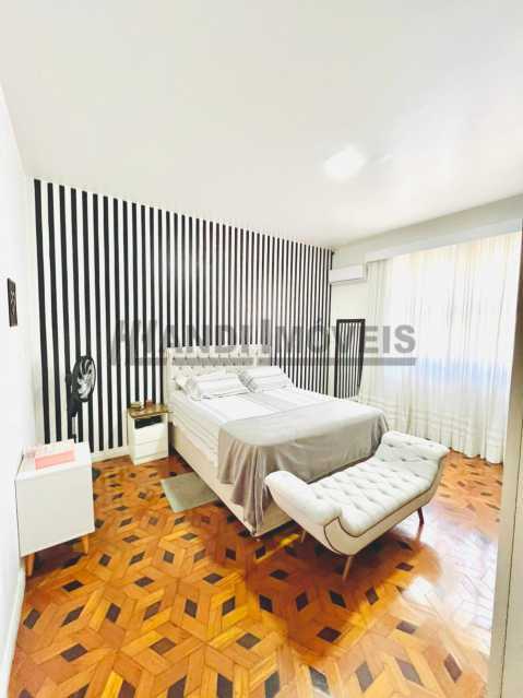 WhatsApp Image 2025-09-24 at 1 - 6