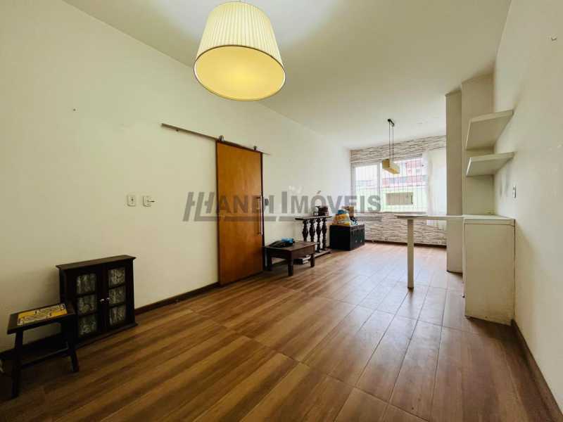 WhatsApp Image 2025-09-25 at 1 - 6