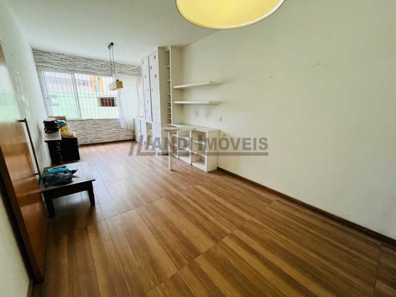 WhatsApp Image 2025-09-25 at 1 - 5