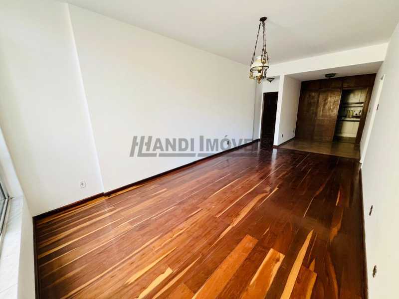 WhatsApp Image 2025-09-30 at 1 - 3