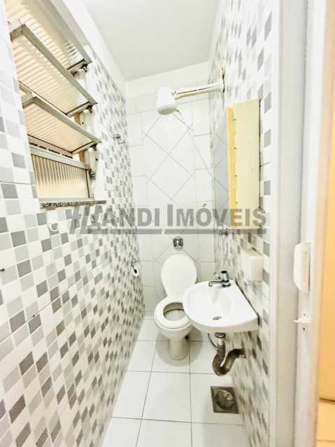 2f0afe86-ce92-41b6-b6c2-a0ecfc - 17