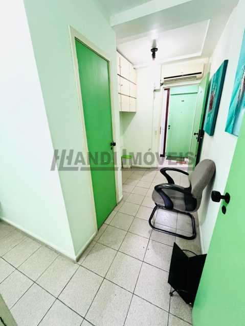 WhatsApp Image 2025-10-17 at 1 - 6