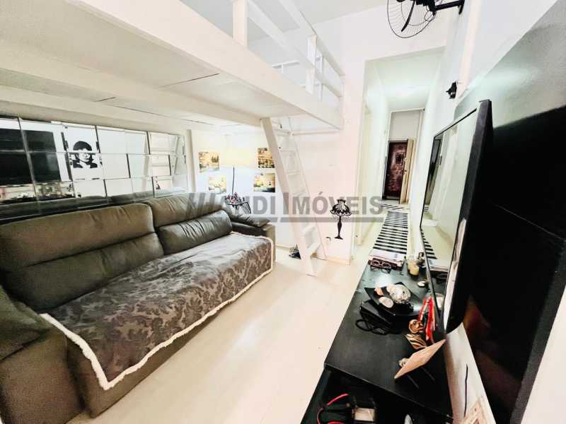 Conheça WhatsApp Image 2025-10-23 at 1 do imóvel - Kitnet/Conjugado 40m² à venda Copacabana, Rio de Janeiro - R$ 580.000 - HLKI10103 - 1 WhatsApp Image 2025-10-23 at 1 - 1