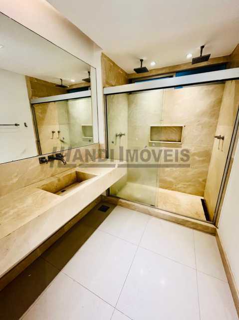 Conheça WhatsApp Image 2025-10-23 at 1 do imóvel - Apartamento 2 quartos à venda Copacabana, Rio de Janeiro - R$ 1.400.000 - HLAP20472 - 7 WhatsApp Image 2025-10-23 at 1 - 7