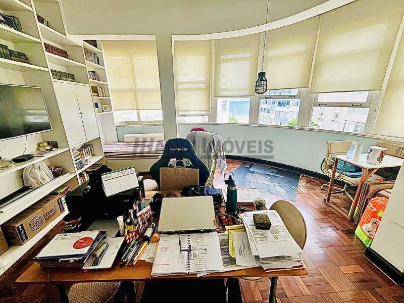 fb15e33e-8d48-48f7-aff4-c58859 - 12