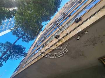 Ótima localização - APARTAMENTO REFORMADO PERTINHO DA PRAIA E METRÔ!!!! - RSV2002
